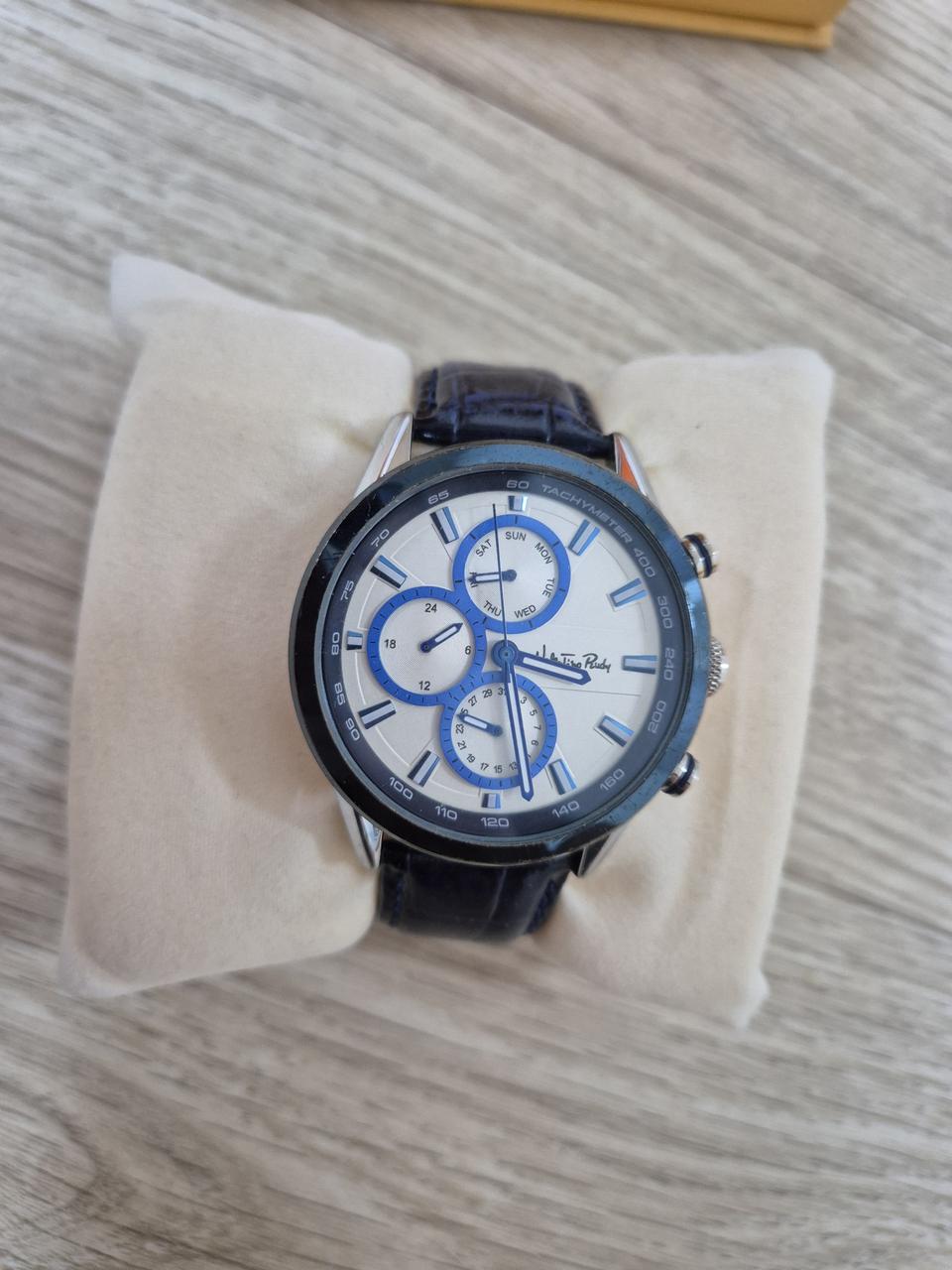 발렌티노 루디 가죽 시계