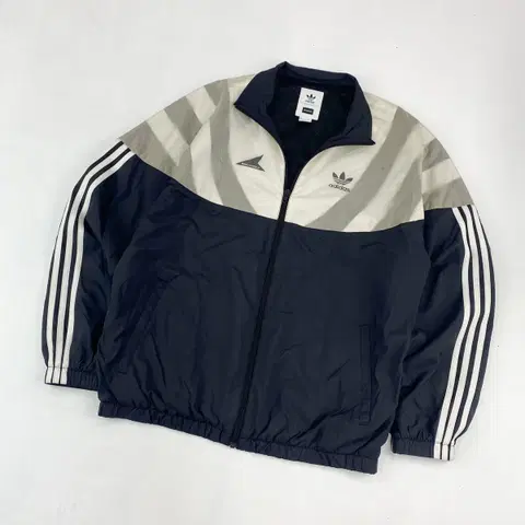 아디다스 X 디센던트 우븐 배색 바람막이 (100)