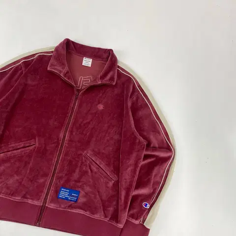 챔피온 X 디스이즈네버댓 빅로고 벨벳 트랙 자켓 (105)