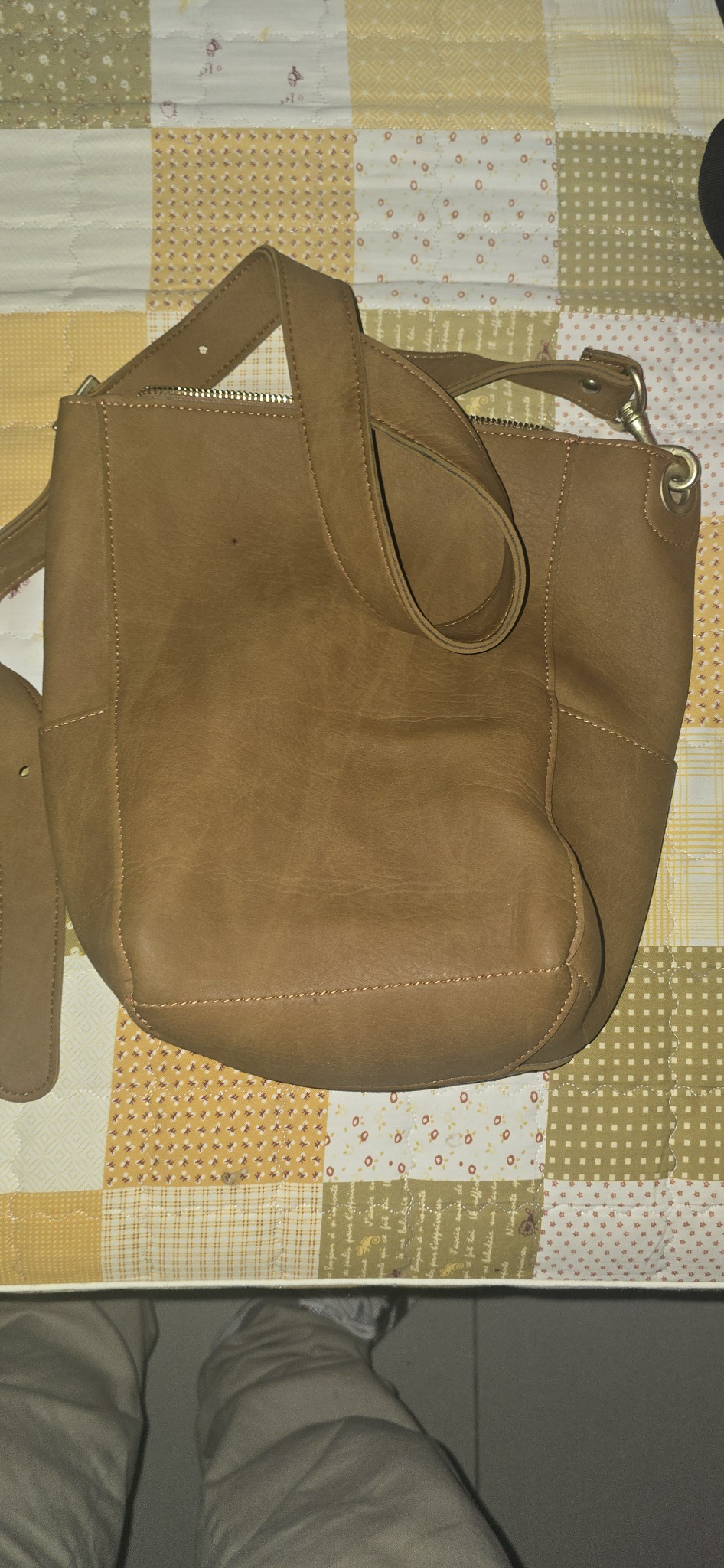 갈색 브라운 핸드백 가방 토트백 숄더백 가죽