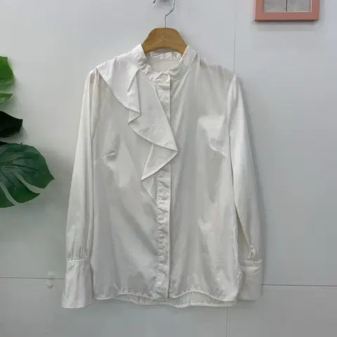 지스튜디오 화이트 블라우스 55~66