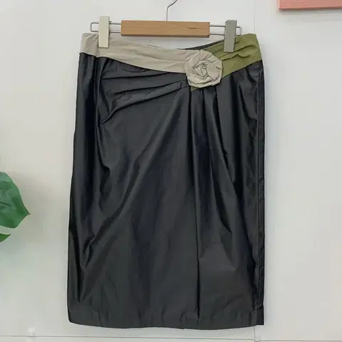 막스마라 꽃디자인 실크 스커트 26