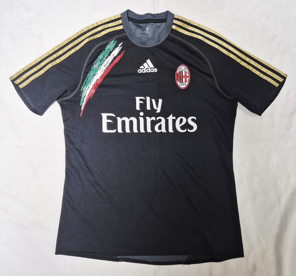 AC 밀란 반팔 연습복 팝니다