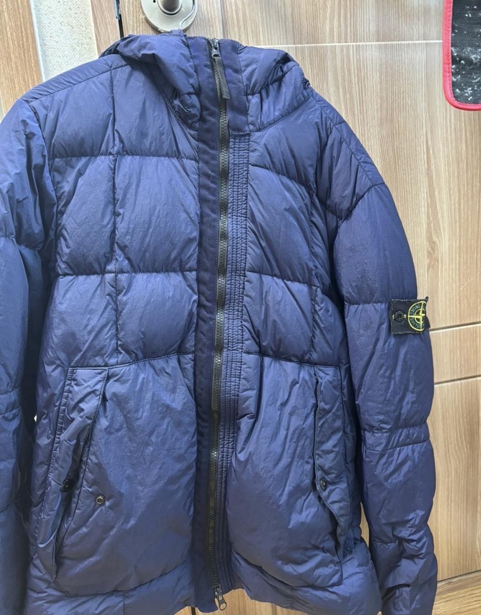 [L]스톤아일랜드 크링클랩스 네이비 패딩