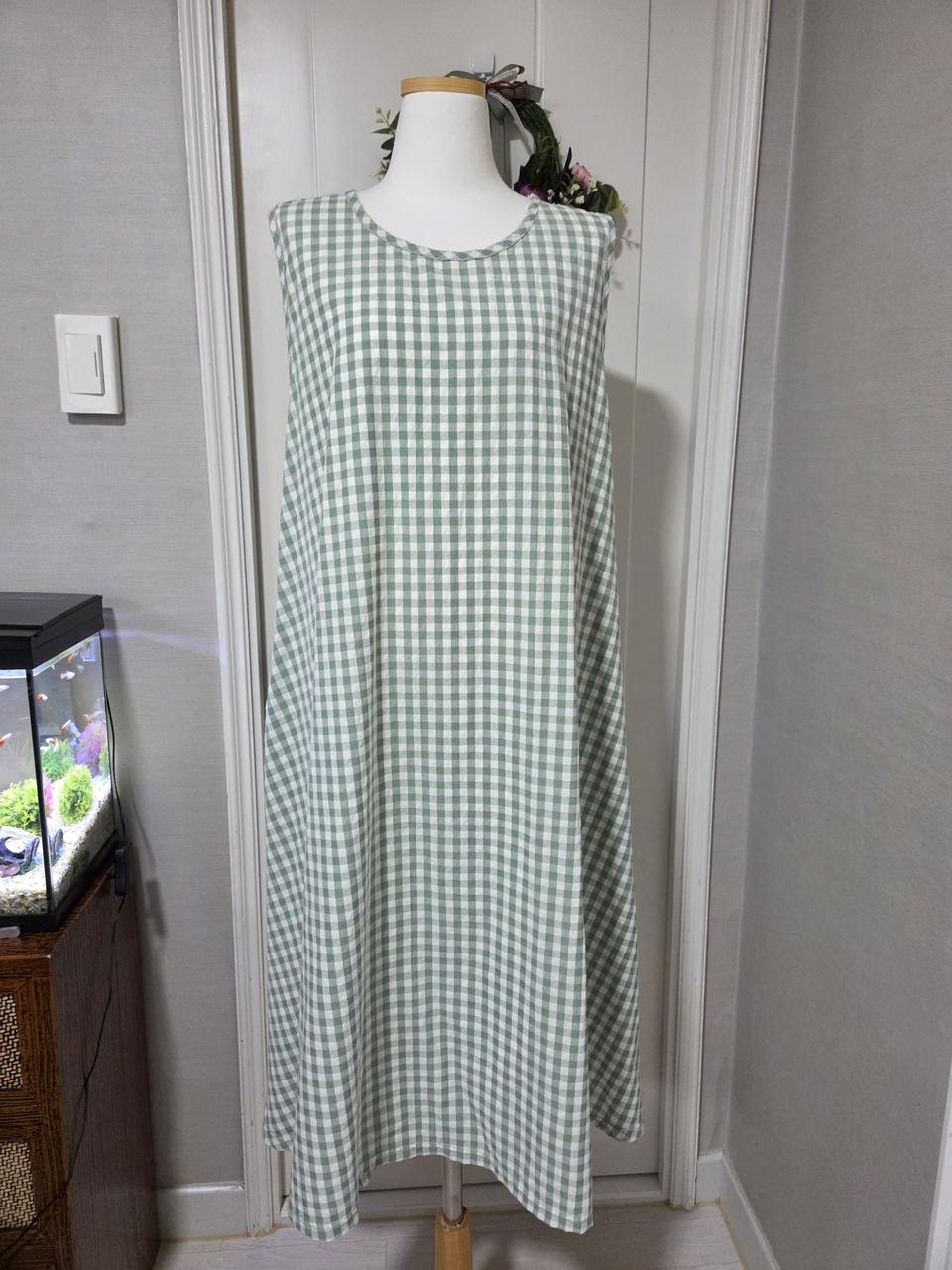 민소매 체크 롱원피스(66~77)