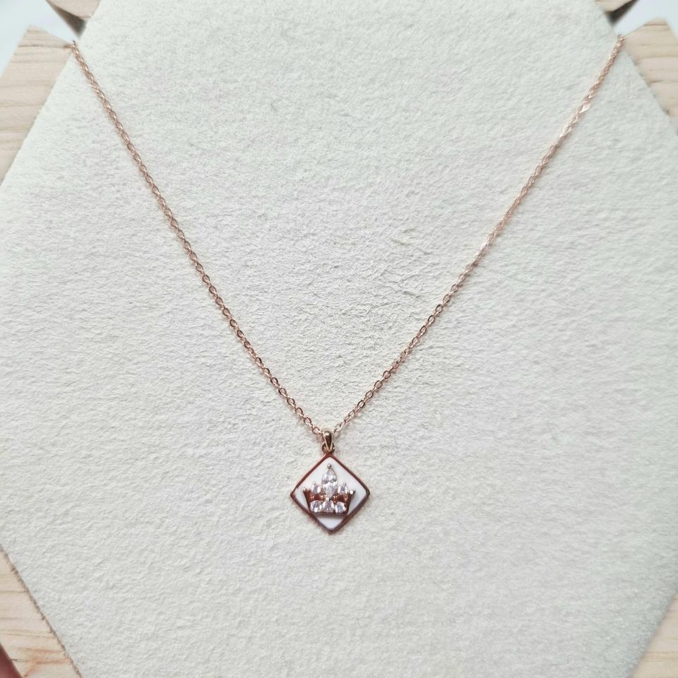 새상품특가)14k화이트 에폭시 왕관 목걸이 핑크골드