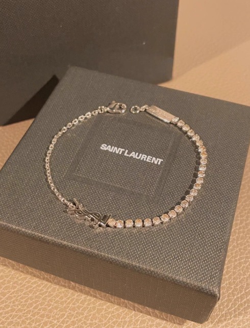 생로랑 YSL 로고팔찌