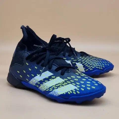 아디다스 주니어 프레데터 풋살화 220.