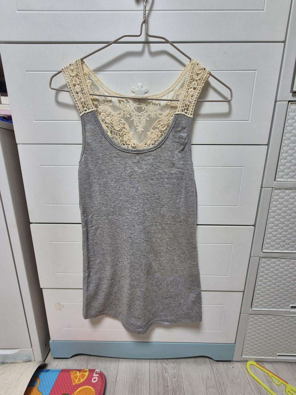 새상품 여성레이스나시55-66반