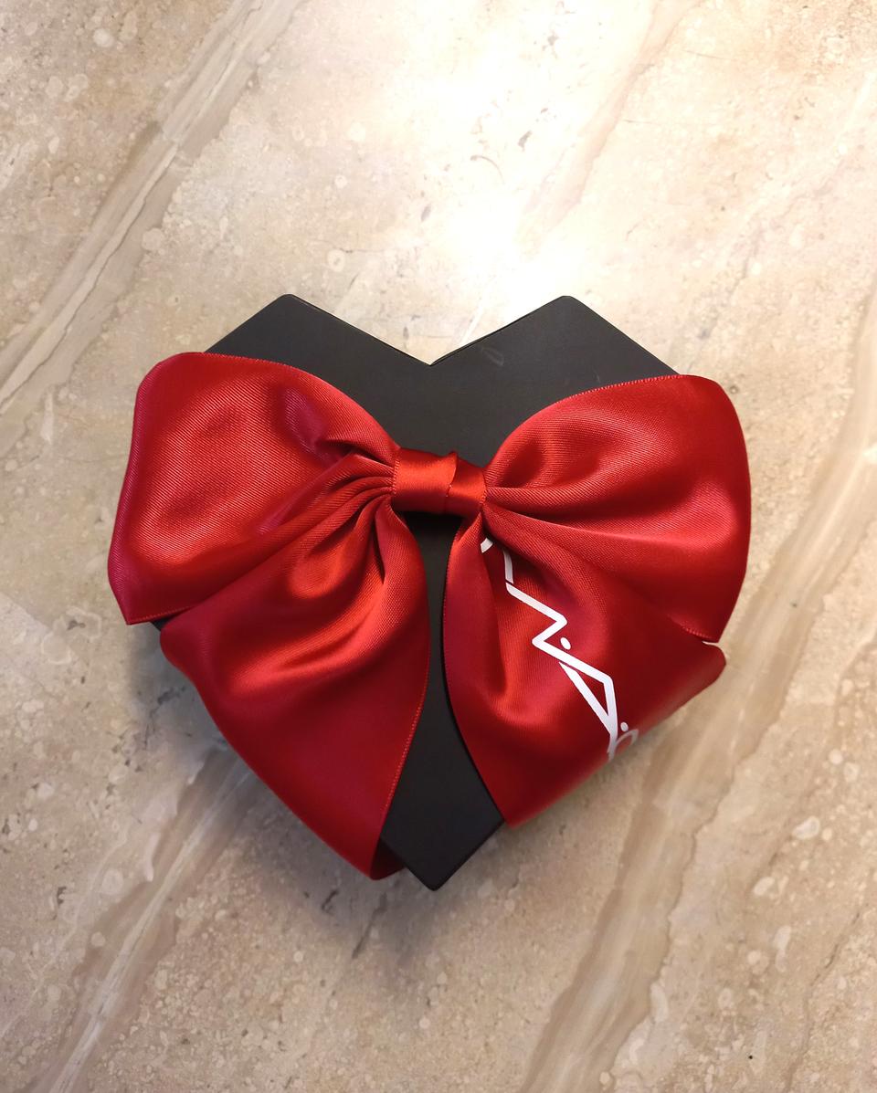 맥 MAC 하트모양 선물상자 (새제품)