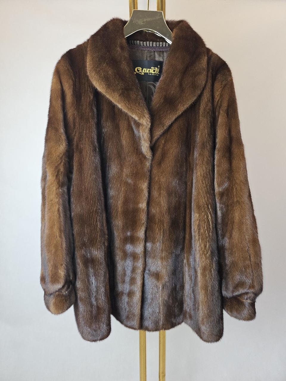 Gaudi 가우디 아메리칸레전드 풀스킨 스탠카라 밍크코트