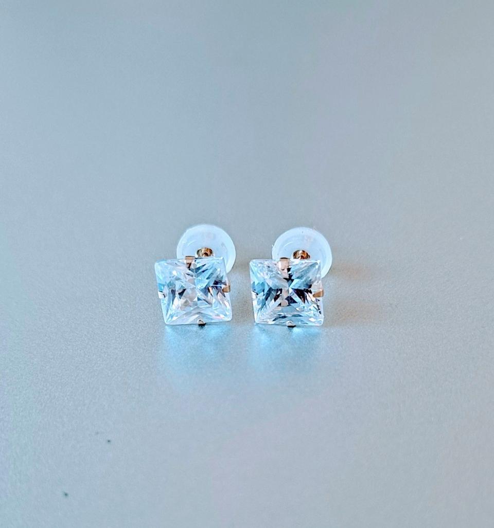 14k 사각 큐빅 귀걸이
