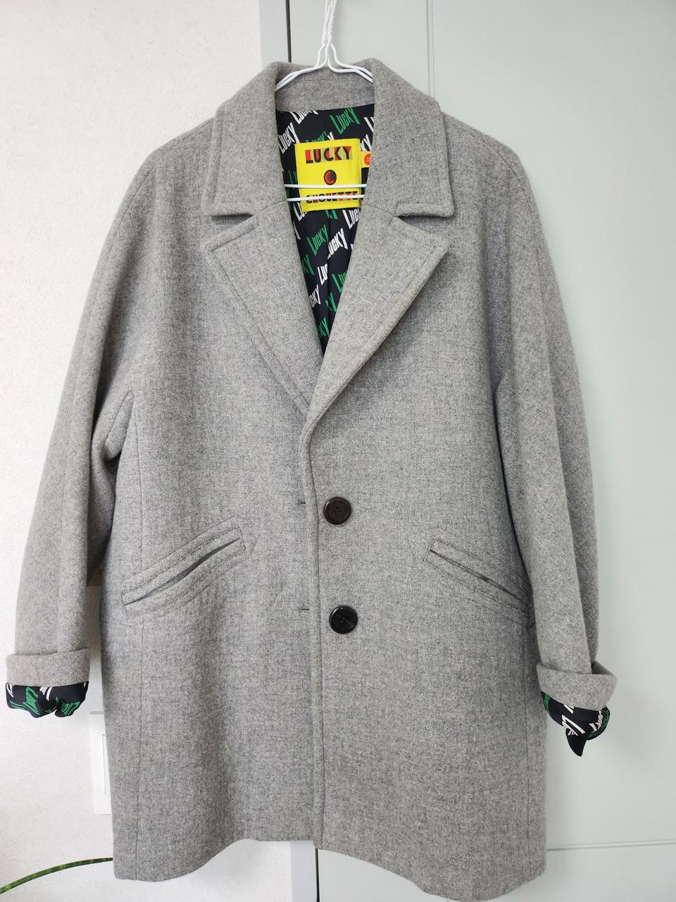 럭키슈에뜨 모직코트