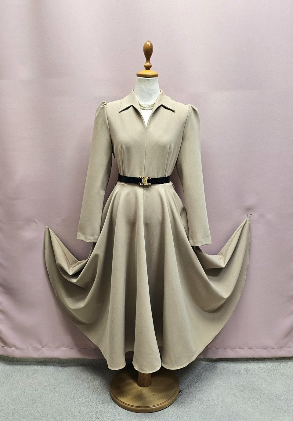 베니토 고퀄 플레어 퍼프 롱원피스