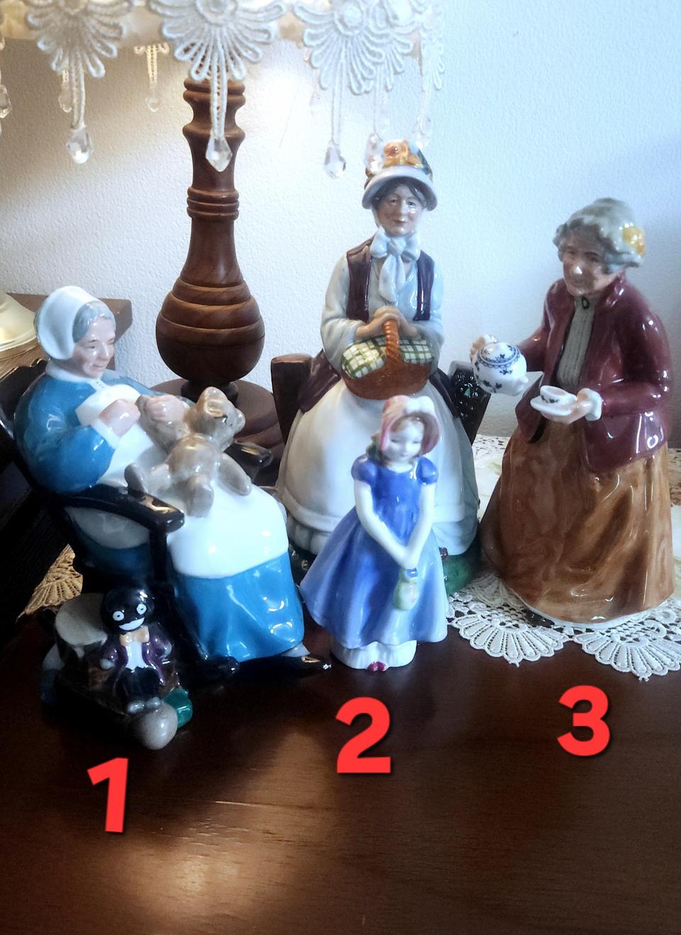 로얄덜튼 할머니피겨린들