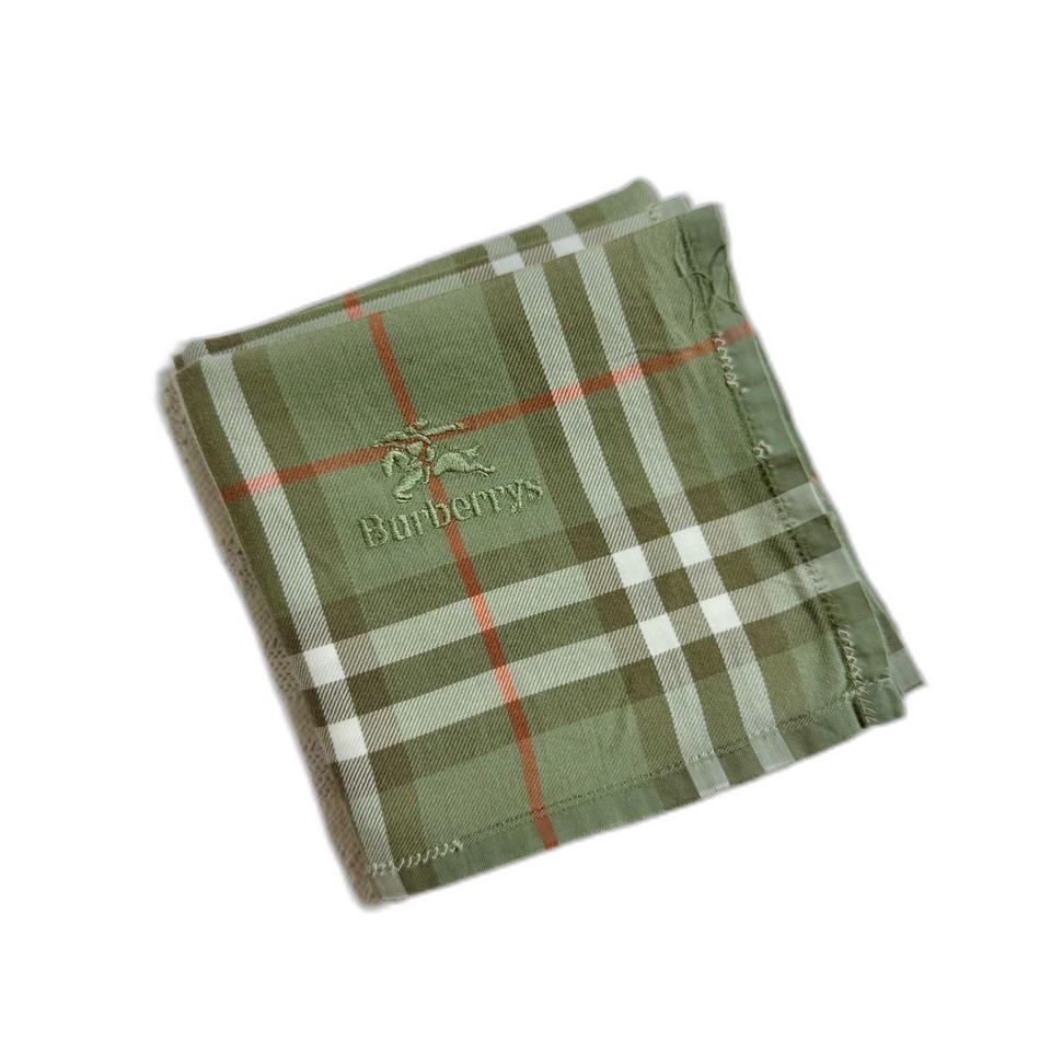 [B급] 버버리 체크 라이트카키 손수건