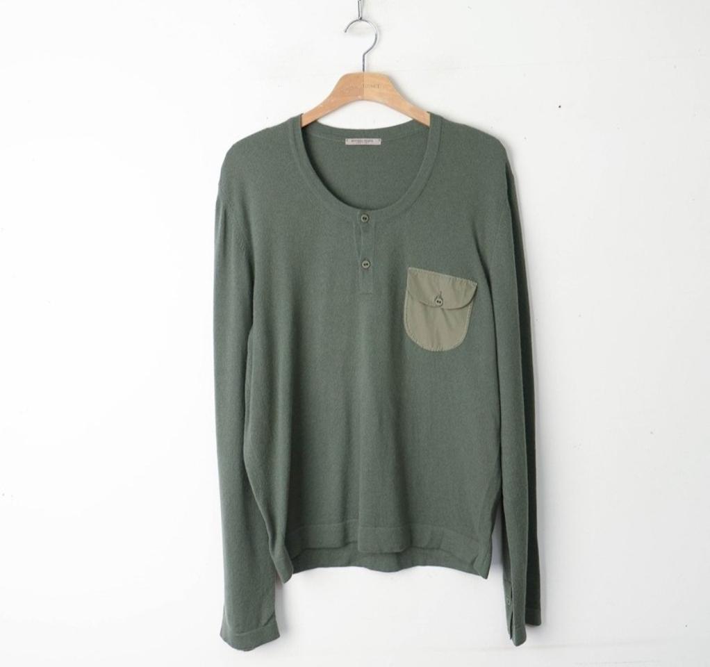 보테가베네타 카키 내츄럴 캐시미어100% 니트 남성 105-110