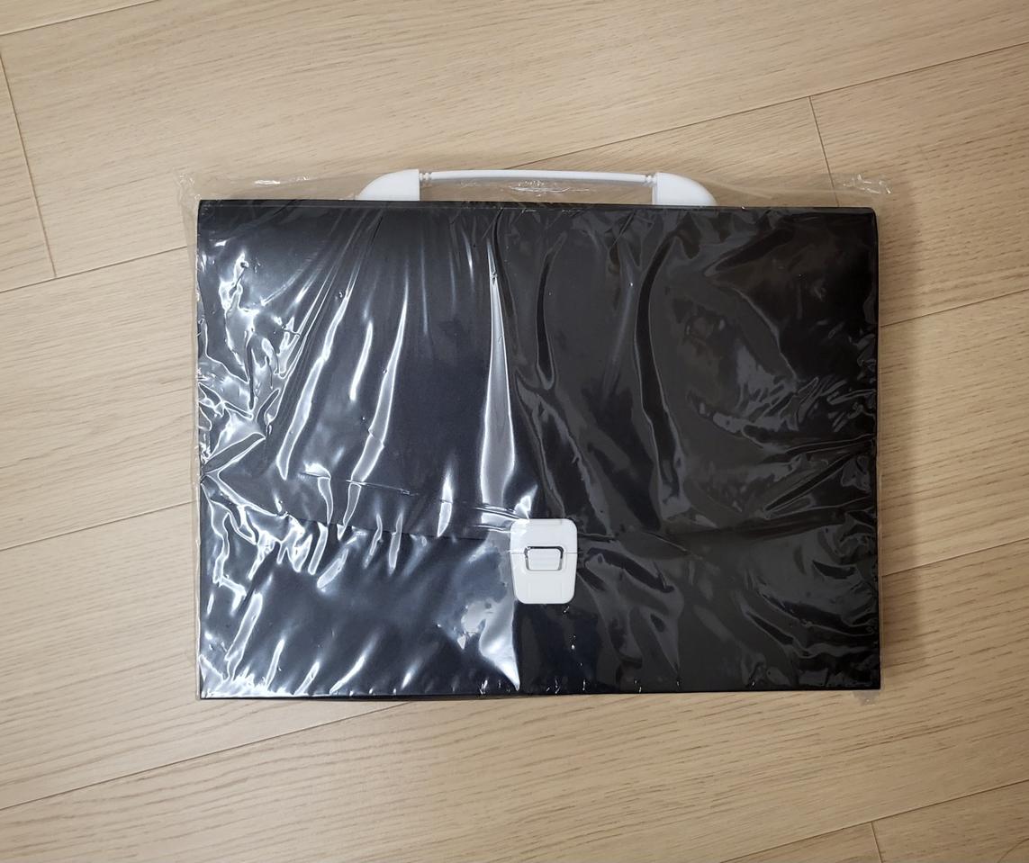 연말할인>새상품]A4다용도 서류시험지파일 손잡이가방 19700원