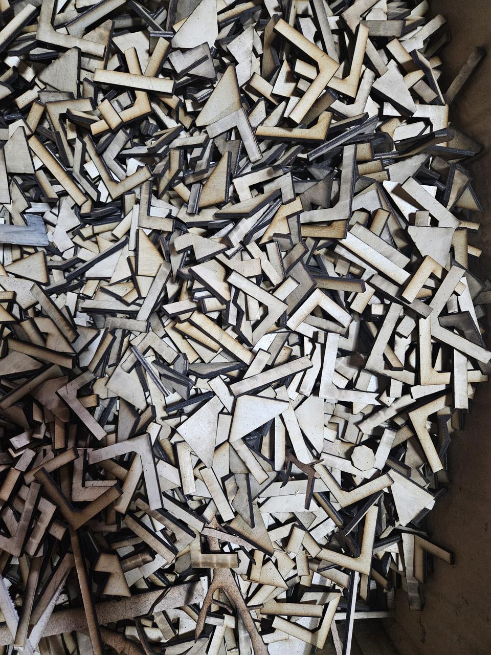 레이저 조각후 나무들