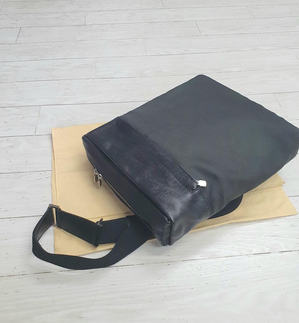 (정품)루이비통 타이가 백팩(남녀공용)//벨루카