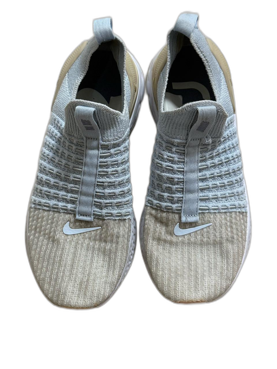 나이키 팬텀 런 플라이니트 2 (240)