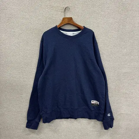 챔피온 자수로고 오버핏 약기모 스웻셔츠 맨투맨 100 D10679