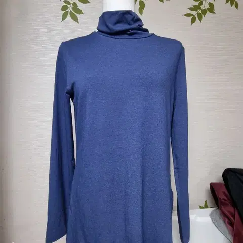 (새상품) BB 미드나잇 블루 목티 95 정가 25,000원