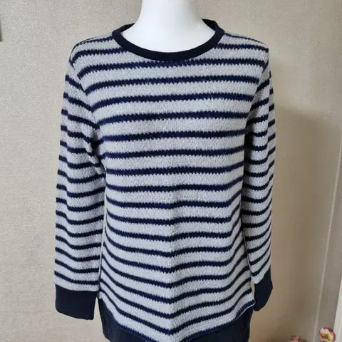 이사베이 스트라이프 니트 66