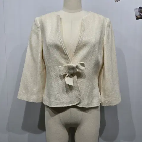 꾸레쥬 아이보리 리본 매듭 자켓 반팔