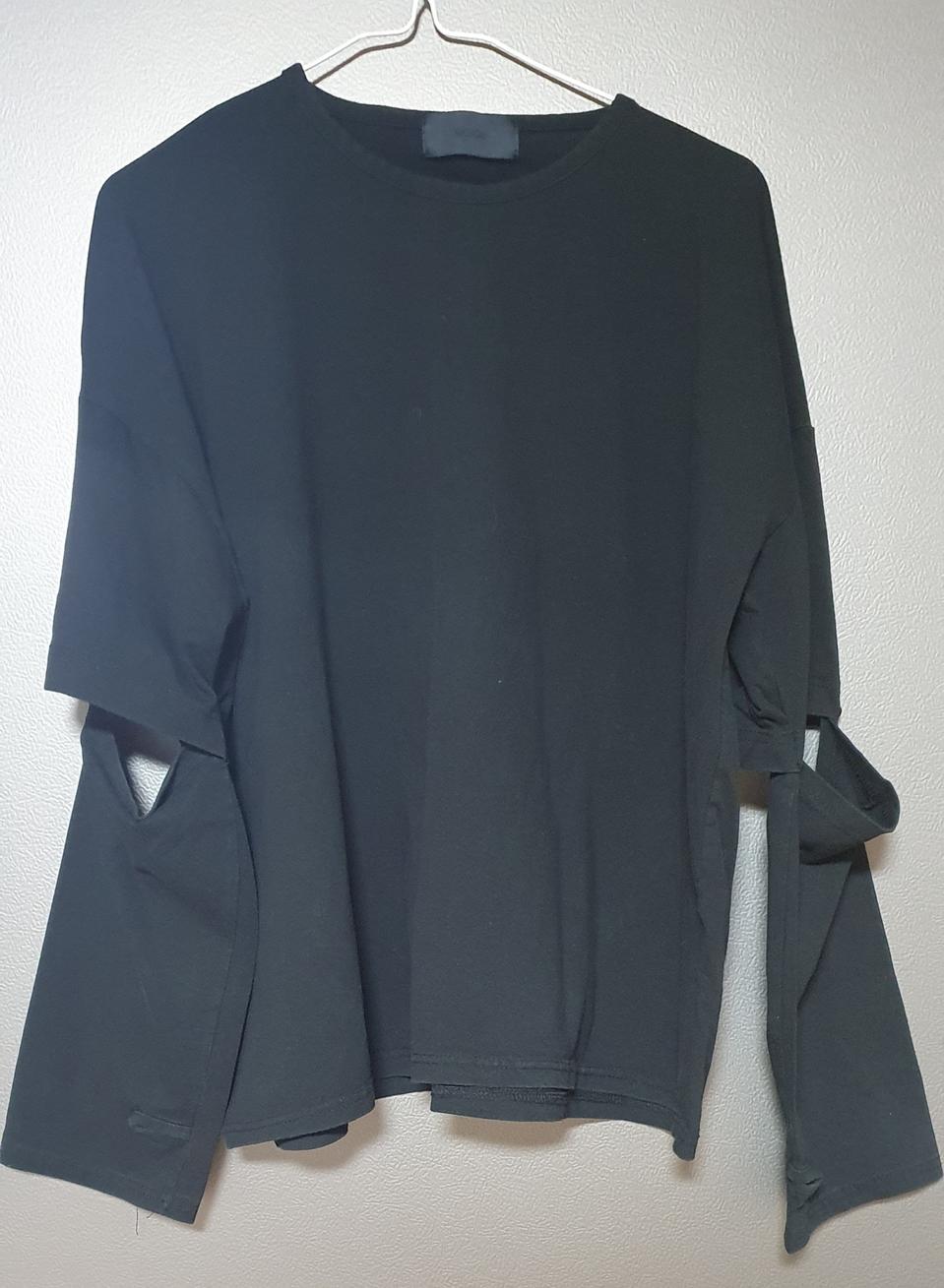 보세 여자 블랙 긴팔 티셔츠