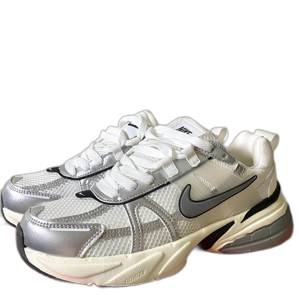 나이키 운동화 새상품