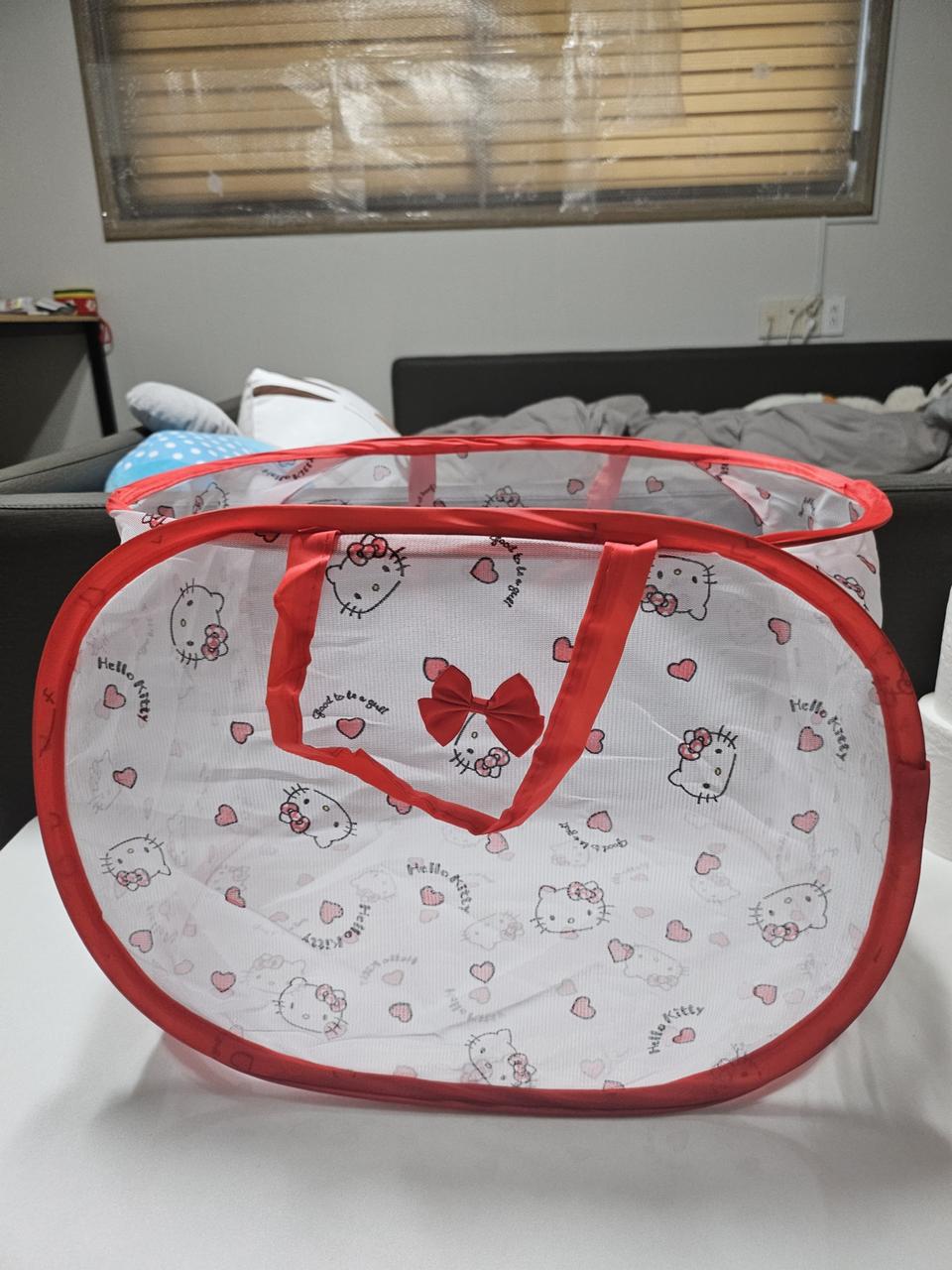헬로키티 빨래바구니