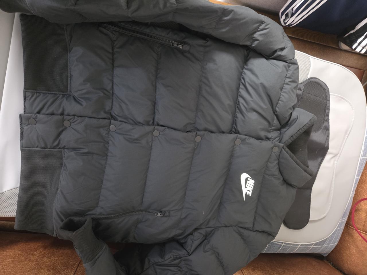 나이키 봄버 패딩 100