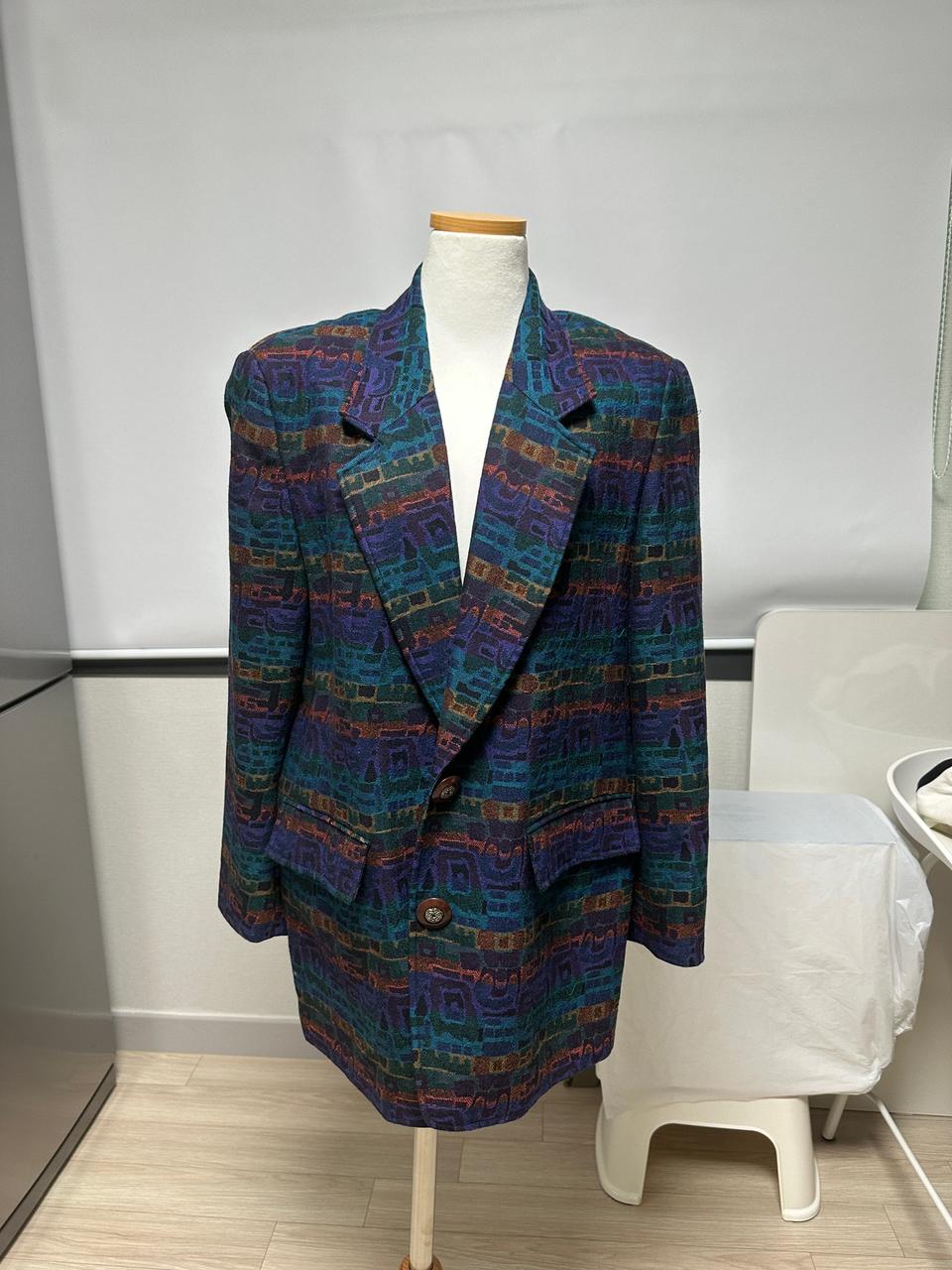 오버핏 빈티지 자켓 free