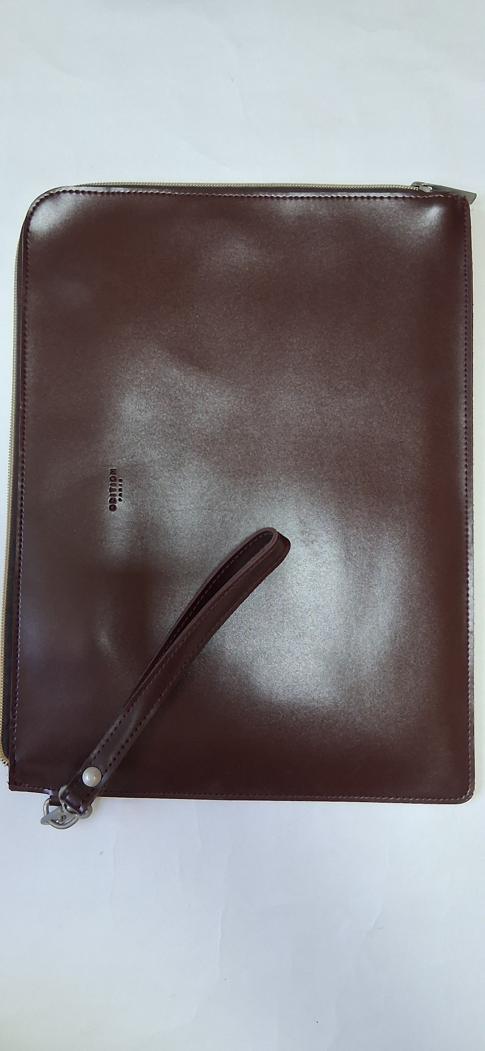 ODITION PARIS  남녀공용  브라운색상 클러치백.상태깨끗