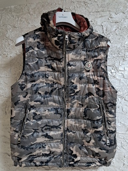 정품(55~66)몽클레어,몽클레르 다운경량조끼패딩