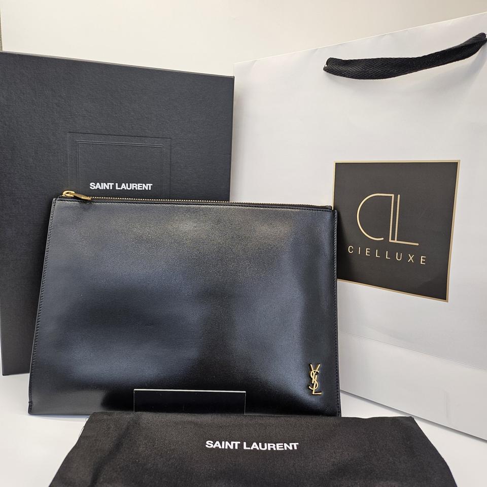 정품 입생로랑 타이니 모노그램 클러치백