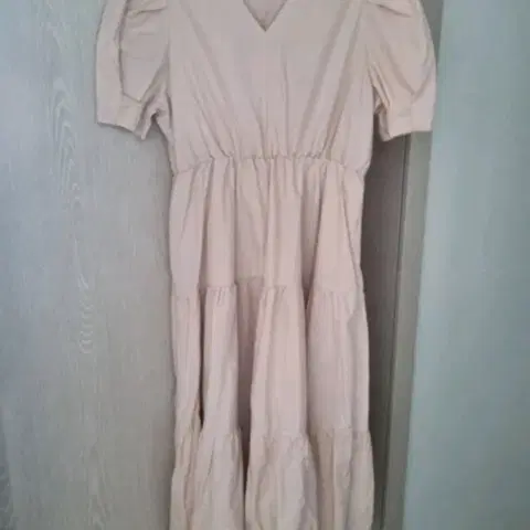 핑크 퍼프 소매 롱원피스