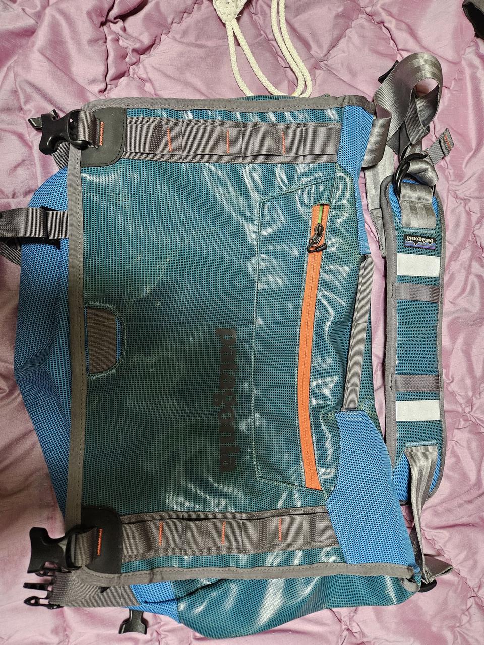 파타고니아 메신저백