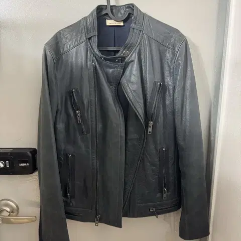 DKNY 가죽 95 바이커 국내매장판 라이더 블루종