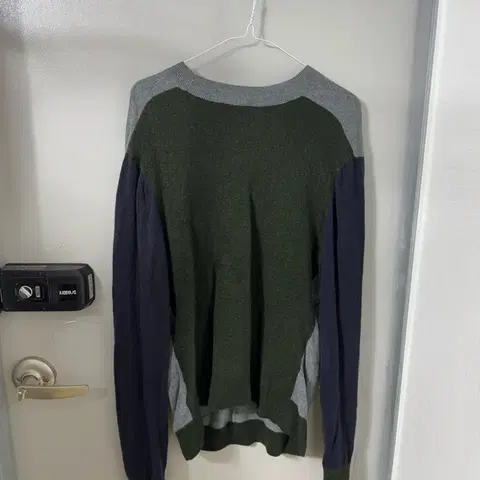 코스 COS 야크 울 100-105 사이즈