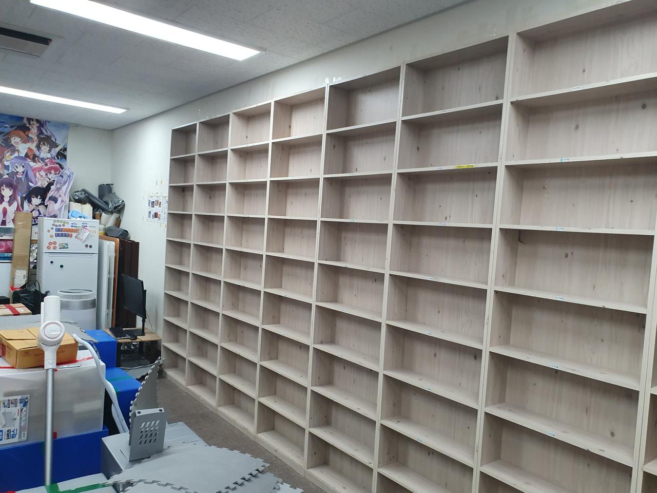 중고만화 책장 만화카페 책장 만화방 책장 중고책장 도서관 책