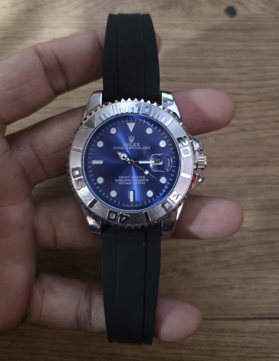 롤렉스 시계 입니다
