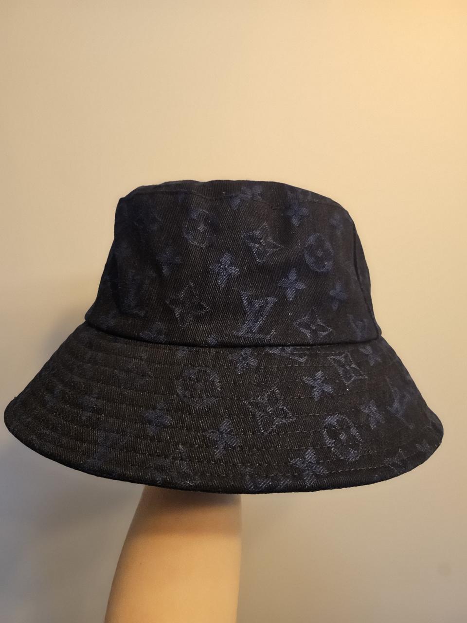 루이비통 데님 블랙 모자