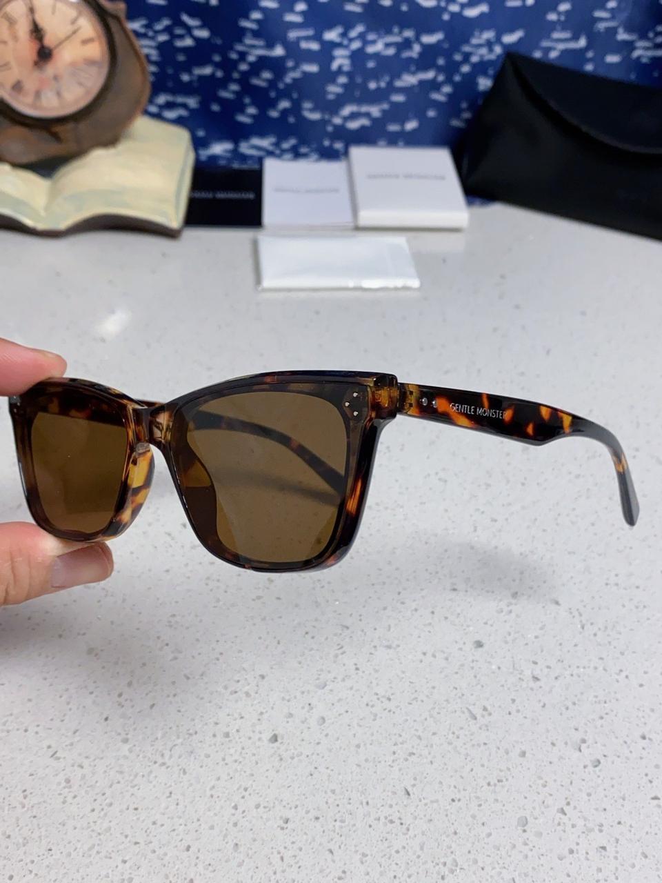 젠틀몬스터  선글라스