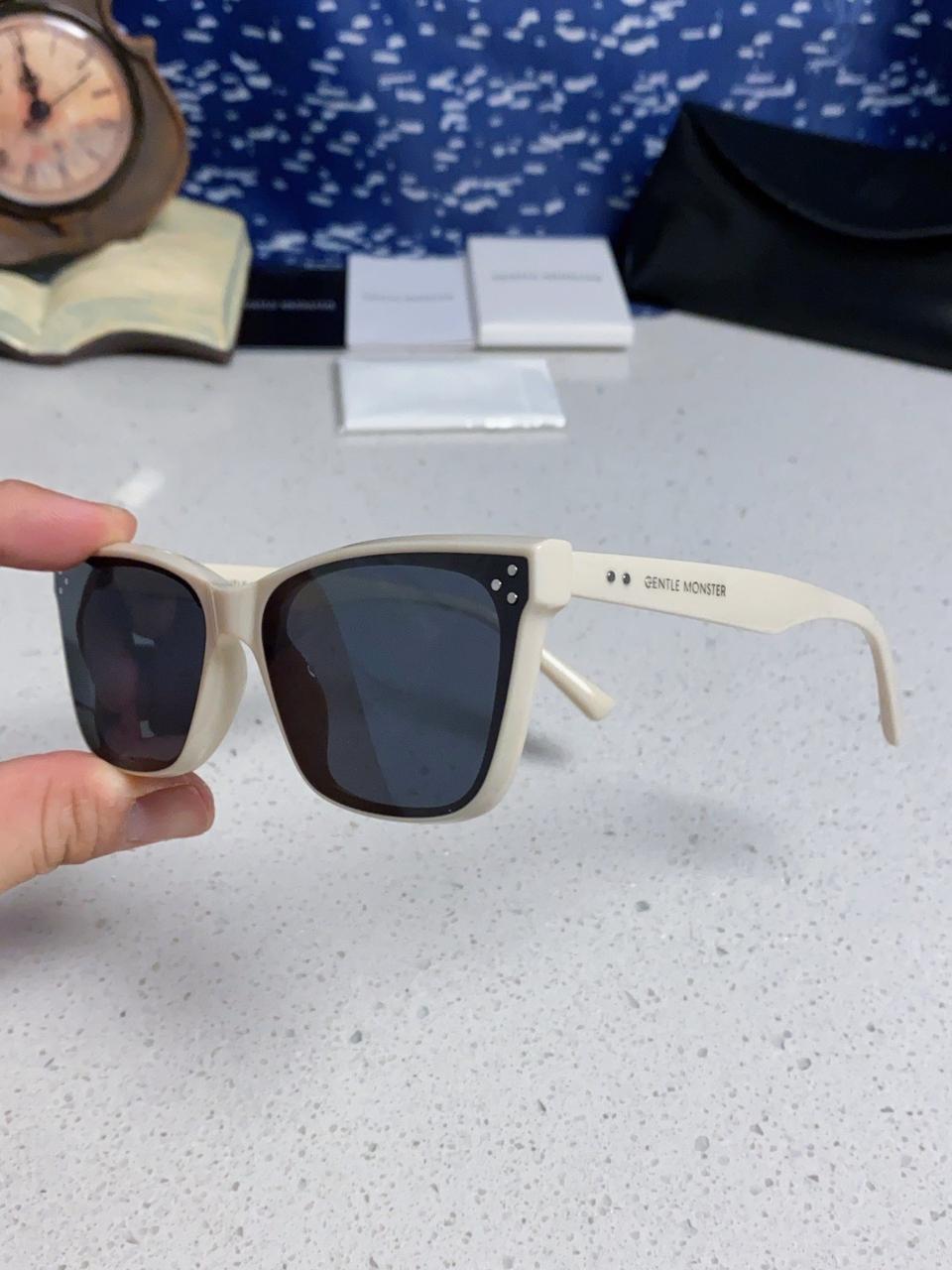 젠틀몬스터  선글라스