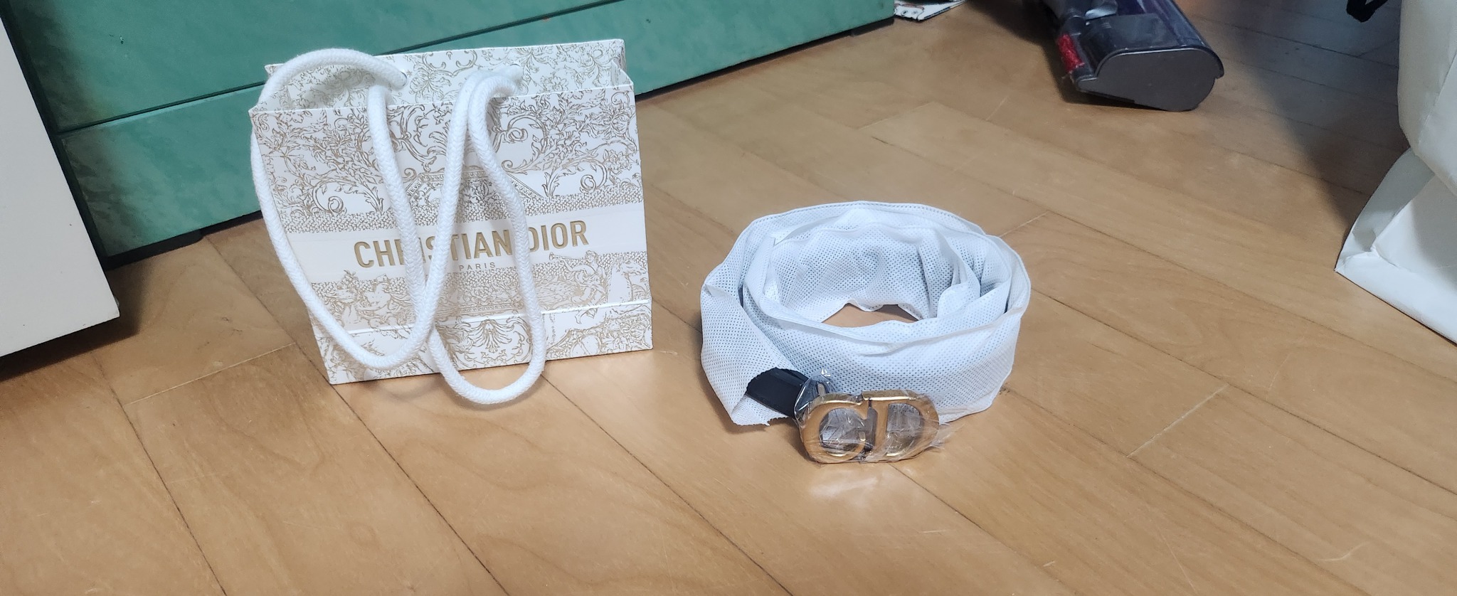 디올벨트 리얼가죽 총기장 102cm 여성용