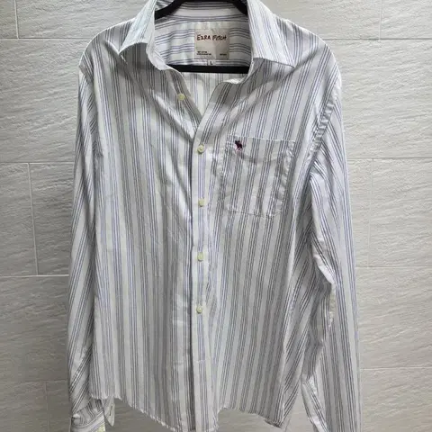 에즈라피치 스트라이프 셔츠 L