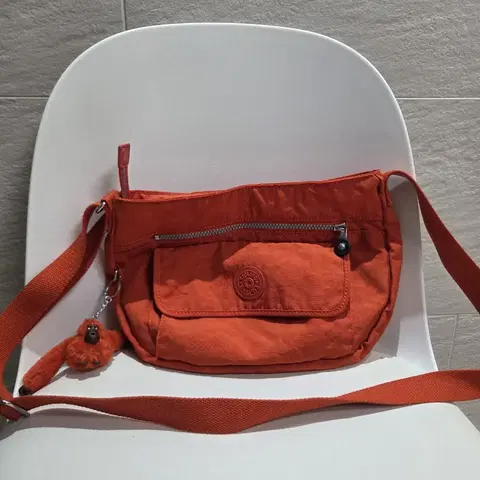 키플링 크로스백(오렌지)