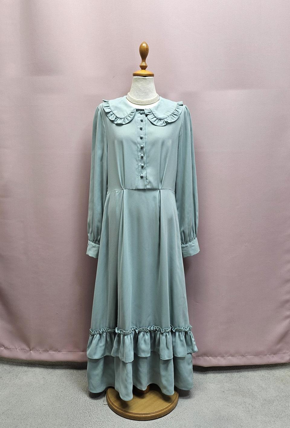 프릴카라 콩단추 롱원피스